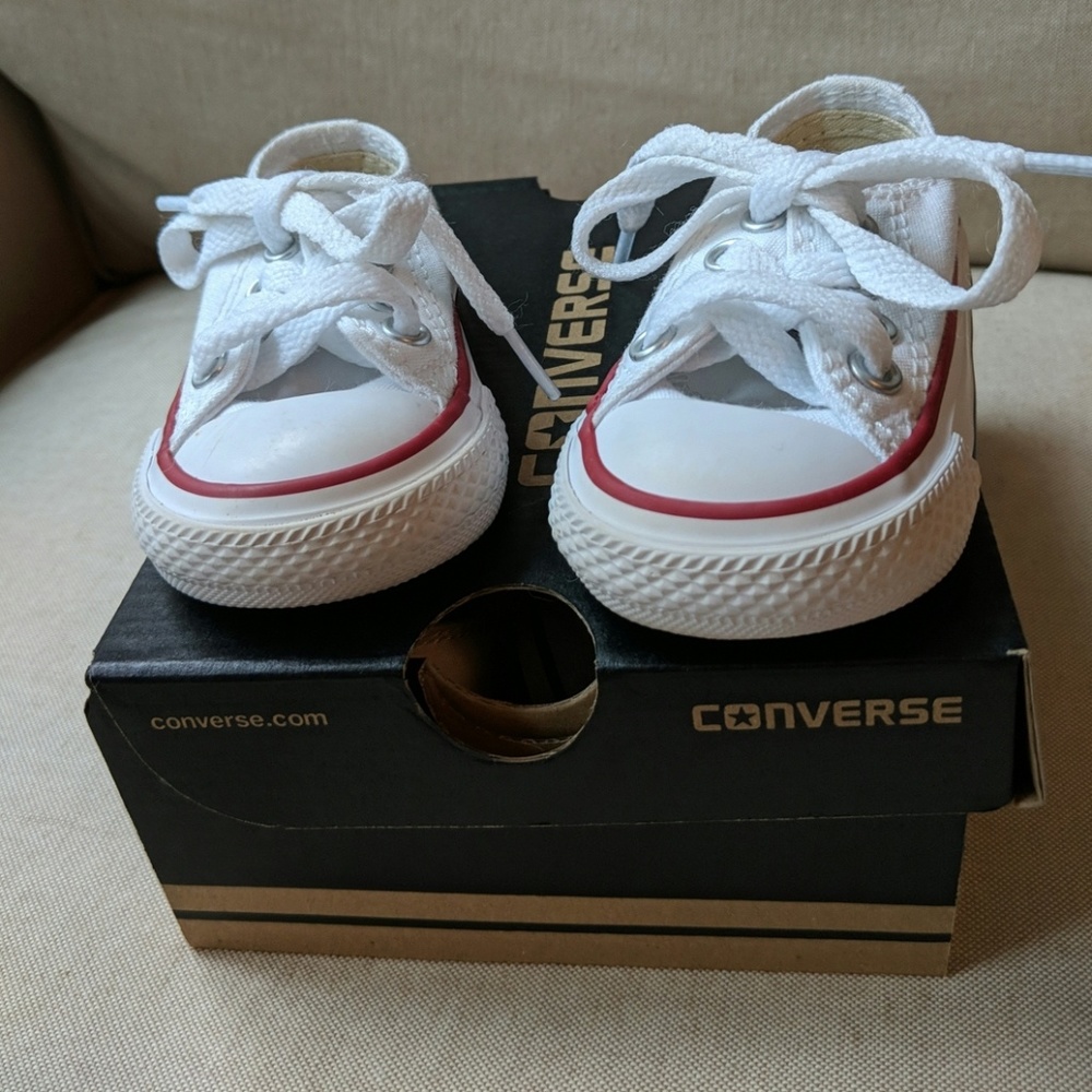 Infant Converse size 2